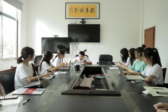 助力乡村振兴 雷速体育文学院开展三下乡教学与调研活动